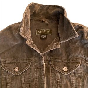 Size M Vintage cool Eddie Bauer faded olive green corduroy jean jacket